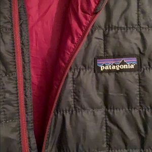 Patagonia medium women’s half-zip nano puff grey